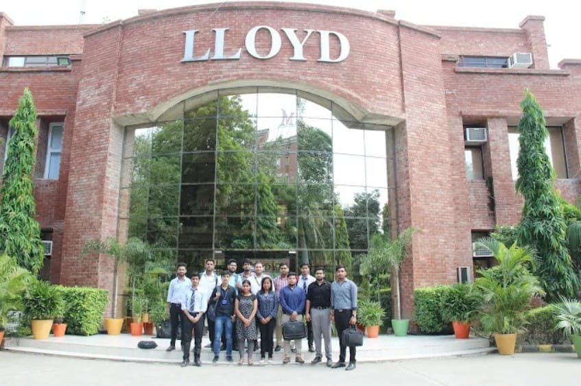 Lloyd Business School