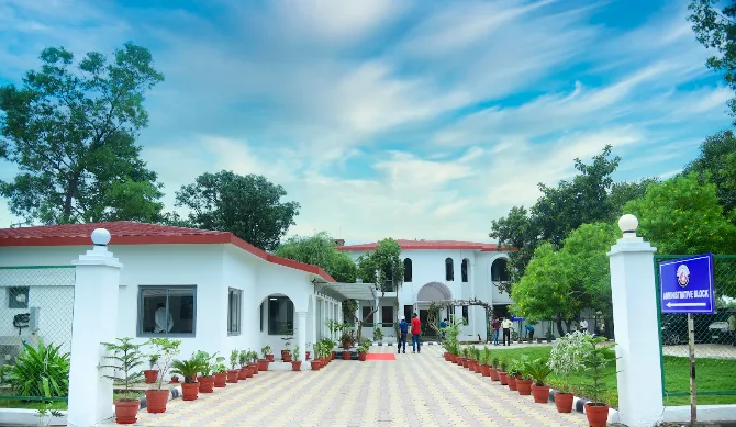 Graphic Era Hill University (GEHU) Haldwani urban campus building with modern architecture