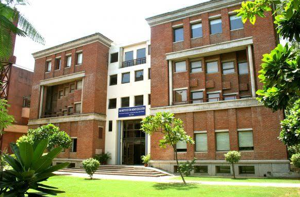 IILM Institute for Higher Education Lodhi Road campus building at Rai School Complex, Institutional Area, New Delhi