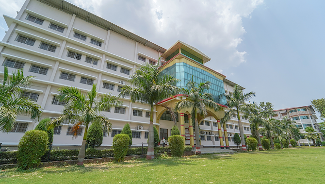 Shri Guru Ram Rai University (SGRRU) Dehradun modern campus building at West Patel Nagar